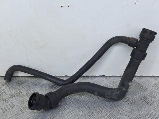 патрубок радиатора Audi A4 B5 1997, 1.6 л., AHL, бензин, МКПП, универсал, 8D0121055J