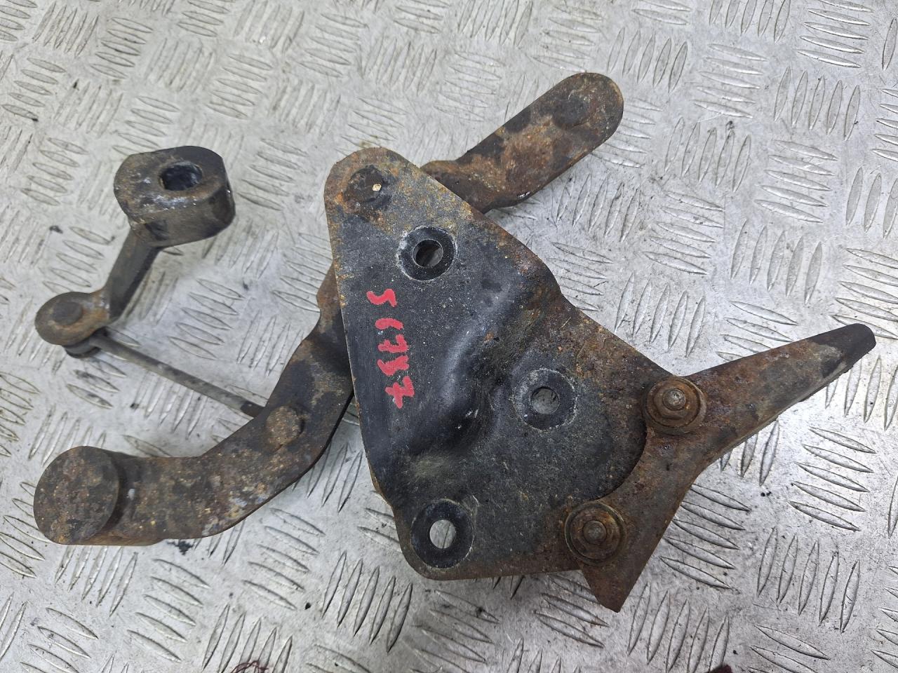 механизм выбора передач Hyundai H-1 Grand Starex 2008, 2.5 л., дизель, МКПП, белый, минивэн, задний привод - фото №1