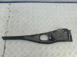дождевик Renault Sandero 1 поколение (2009 - 2014), 82002943162