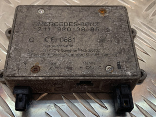 усилитель антенны Mercedes-Benz GL-Класс X164 X164.822 2006, 3.2 л., дизель, АКПП, черный, внедорожник 5 дв., полный привод, 2118200885