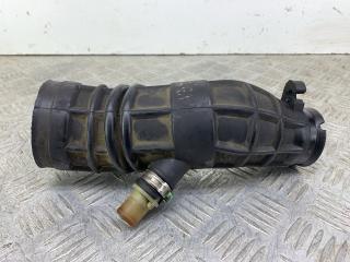 патрубок воздушного фильтра Alfa Romeo GT 1 поколение 2006, 1.9 л., 937 A5.000, дизель, МКПП, черный, купе, передний привод