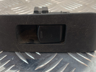 кнопка стеклоподъемника двери задней левой Nissan X-Trail T31 (2007 - 2011), 82961JG00A