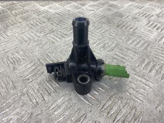 фланец (тройник) системы охлаждения Fiat Panda 2 поколение [рестайлинг] 2012, 1.2 л., 188 A4.000, бензин, МКПП, красный, хетчбэк 5 дв., передний привод