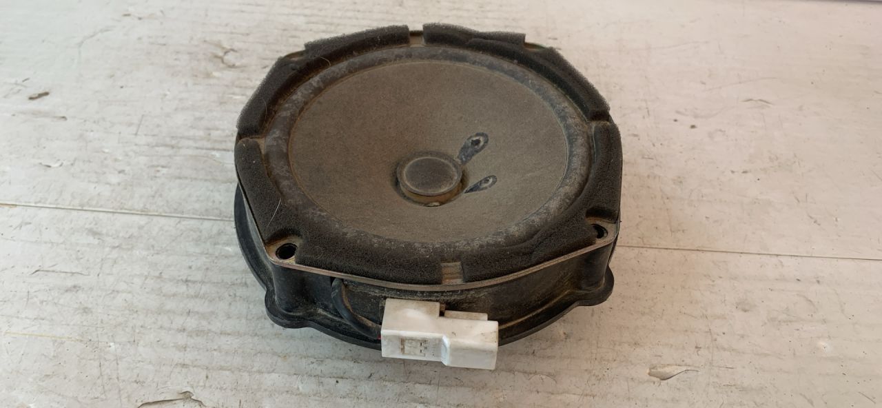 динамик двери Chevrolet Nubira 1 поколение 2006, 1.8 л., T18SED, бензин, МКПП, седан, передний привод, 96453084 - фото №1