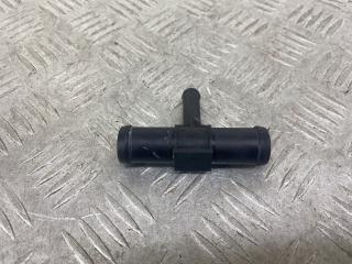 фланец (тройник) системы охлаждения Mazda 5 1 поколение [рестайлинг] 2008, 2.0 л., LF-DE, бензин, АКПП, серый, минивэн, передний привод