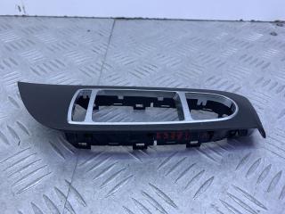 декоративная накладка двери Mercedes-Benz E-Класс W213/S213/C238/A238 (2016 - 2020), 2.0 л., OM 654.920, дизель, АКПП, серый, седан, задний привод, A2137208500