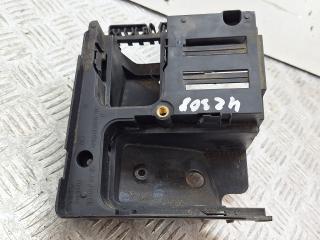 кронштейн (крепление) Volkswagen Passat B6 2008, 1.8 л., BZB, бензин, 6МКПП, черный, универсал, передний привод, 1K0907361B