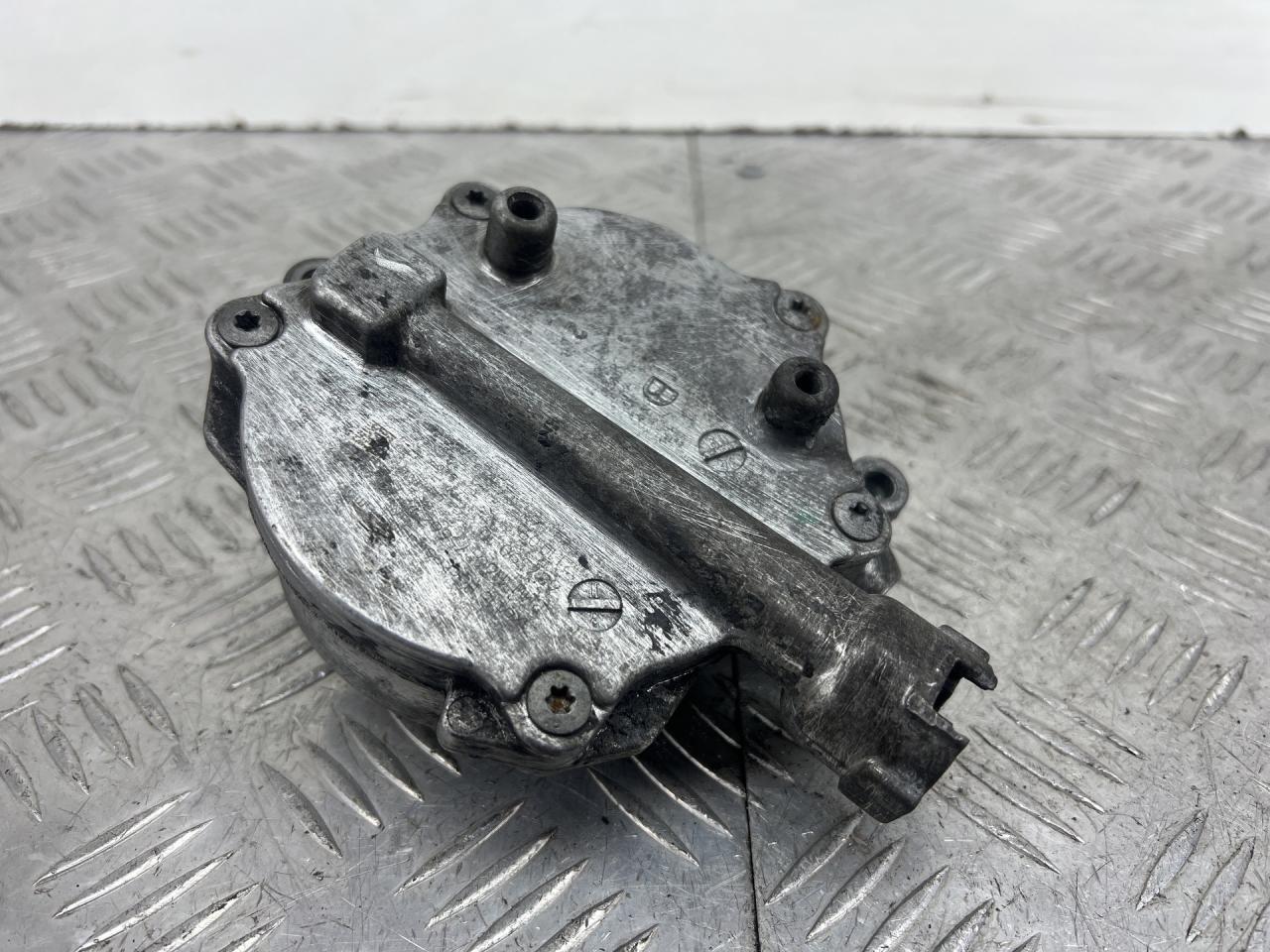 насос вакуумный BMW X6 E71/E72 E71 (2007 - 2012), 4.4 л., N63 B44 A, бензин, АКПП, внедорожник 5 дв., полный привод, 1166756629102, 68739010 - фото №1