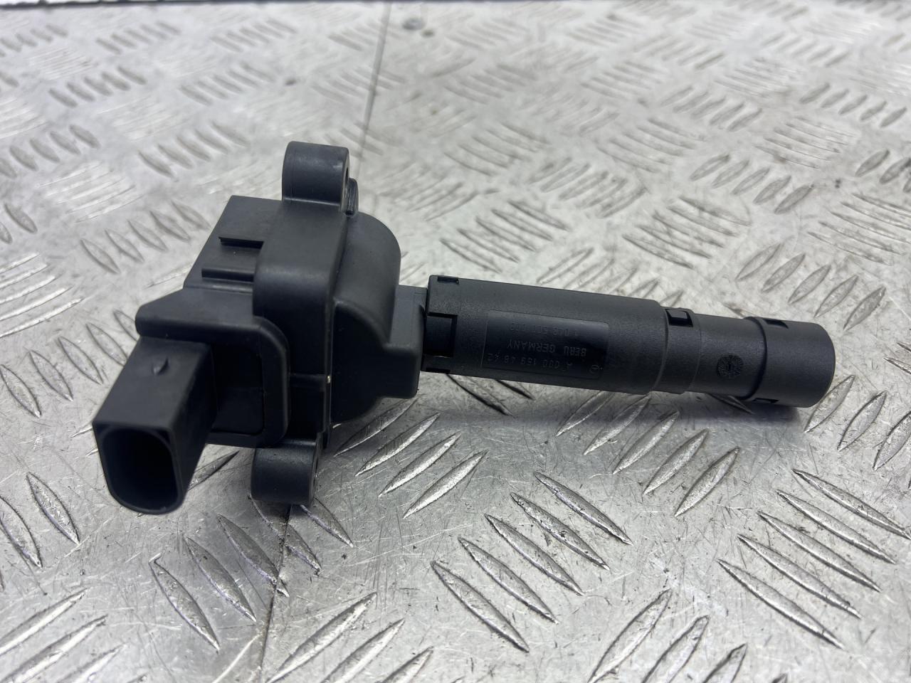 катушка зажигания Mercedes-Benz C-Класс W204/S204 2007, 1.8 л., M 271.950, бензин, АКПП, серебро, седан, задний привод, A0001502580 - фото №1