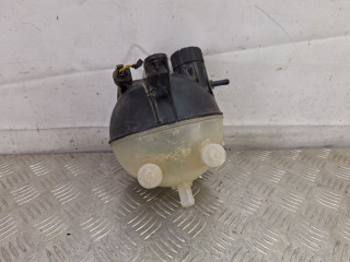 бачок расширительный Mercedes-Benz B-Класс W245 2006, 2.0 л., M 266.960, бензин, вариатор, минивэн, передний привод, 1695000149