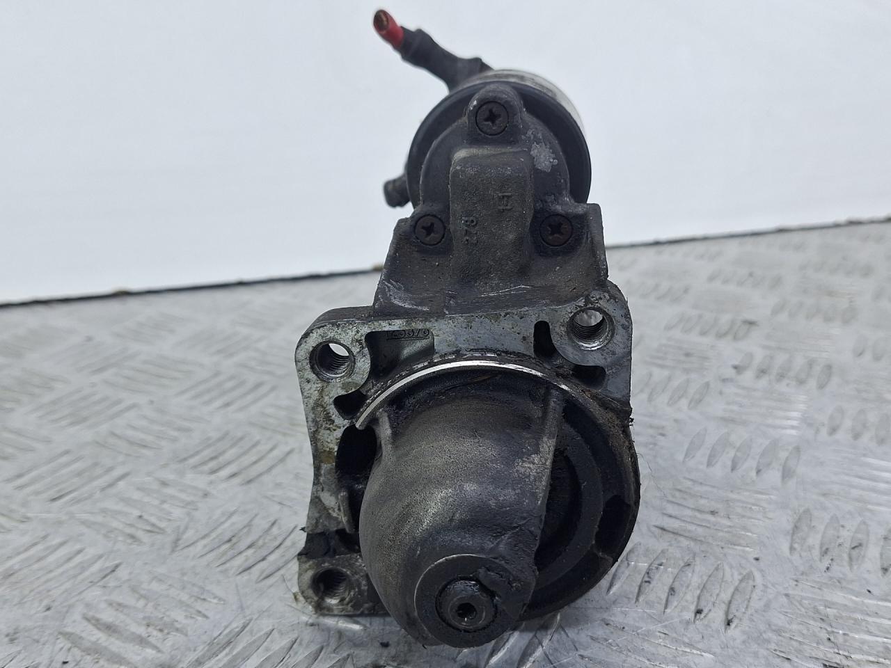 стартер Ford Fiesta 3 поколение (1989 - 1996), 1.1 л., G6A, бензин, МКПП, хетчбэк 3 дв., передний привод, 0331303140640 - фото №1