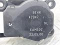 моторчик заслонки печки Volvo V70 2 поколение 2001, 2.4 л., B 5244 T3, бензин, АКПП, серебро, универсал, полный привод, EAM502 - фото №5