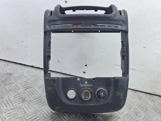 Декоративная накладка центральной консоли Smart Fortwo 1 поколение 2001, 0.6 л., M 160.910, бензин, робот, черный, хетчбэк 3 дв., задний привод, 993790002