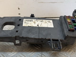 блок предохранителей Opel Signum C 2003, 2.2 л., Y 22 DTR, дизель, АКПП, хетчбэк 5 дв., 13120953, 24443147