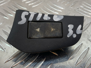 кнопка стеклоподъемника двери задней левой Fiat Stilo 1 поколение 2004