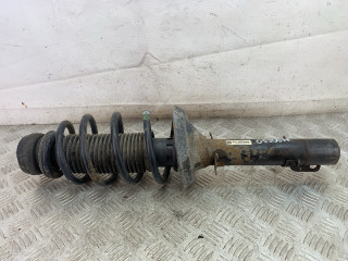 стойка передняя правая Skoda Octavia 1 поколение (A4) [рестайлинг] 2000, 2.0 л., AQY, бензин, МКПП, серебро, хетчбэк 5 дв., передний привод, 1J0413031T