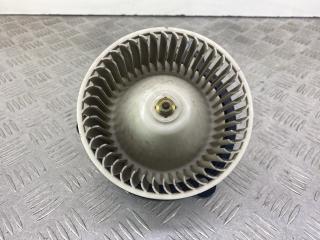 моторчик печки Kia Pride 1 поколение 1996, 1.3 л., B3, бензин, МКПП, синий, хетчбэк 5 дв., передний привод, 033511060