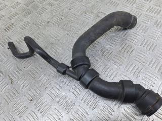 патрубок радиатора Audi A6 4B/C5 [рестайлинг] (2001 - 2004), 2.4 л., BDV, бензин, МКПП, универсал, 4B0121101R