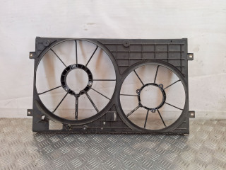 диффузор вентилятора Audi A3 8P 2003, 1.9 л., дизель, МКПП, хетчбэк 3 дв., передний привод, 1K0121207M