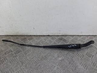 щеткодержатель (поводок стеклоочистителя, дворник) Volvo V70 2 поколение 2001, 2.4 л., B 5244 T3, бензин, АКПП, серебро, универсал, полный привод, 8624246