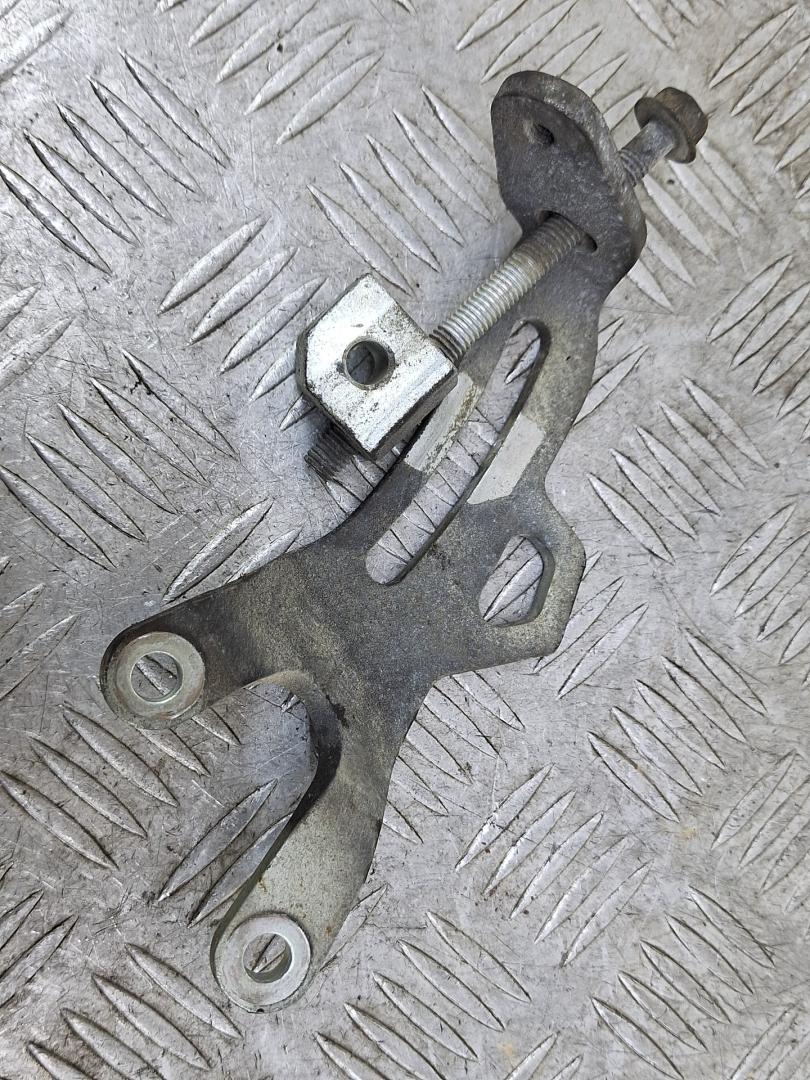 натяжитель Opel Agila 2 поколение (B) 2012, 1.2 л., K12B, бензин, МКПП, минивэн, передний привод, правый руль - фото №1