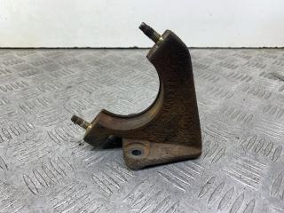 кронштейн полуоси Ford Focus 1 поколение [рестайлинг] (2001 - 2005), 1.6 л., FYDD, бензин, МКПП, передний привод