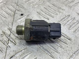 датчик детонации Renault Megane 1 поколение [рестайлинг] (1999 - 2003), 1.4 л., K4J 710, бензин, МКПП, оливковый, хетчбэк 5 дв., передний привод, 7700732262