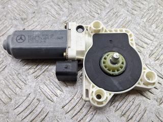 моторчик стеклоподъемника задний правый Mercedes-Benz E-Класс W211/S211 2004, 3.2 л., OM 648.961, дизель, АКПП, черный, универсал, задний привод, 991892100, A2118202442