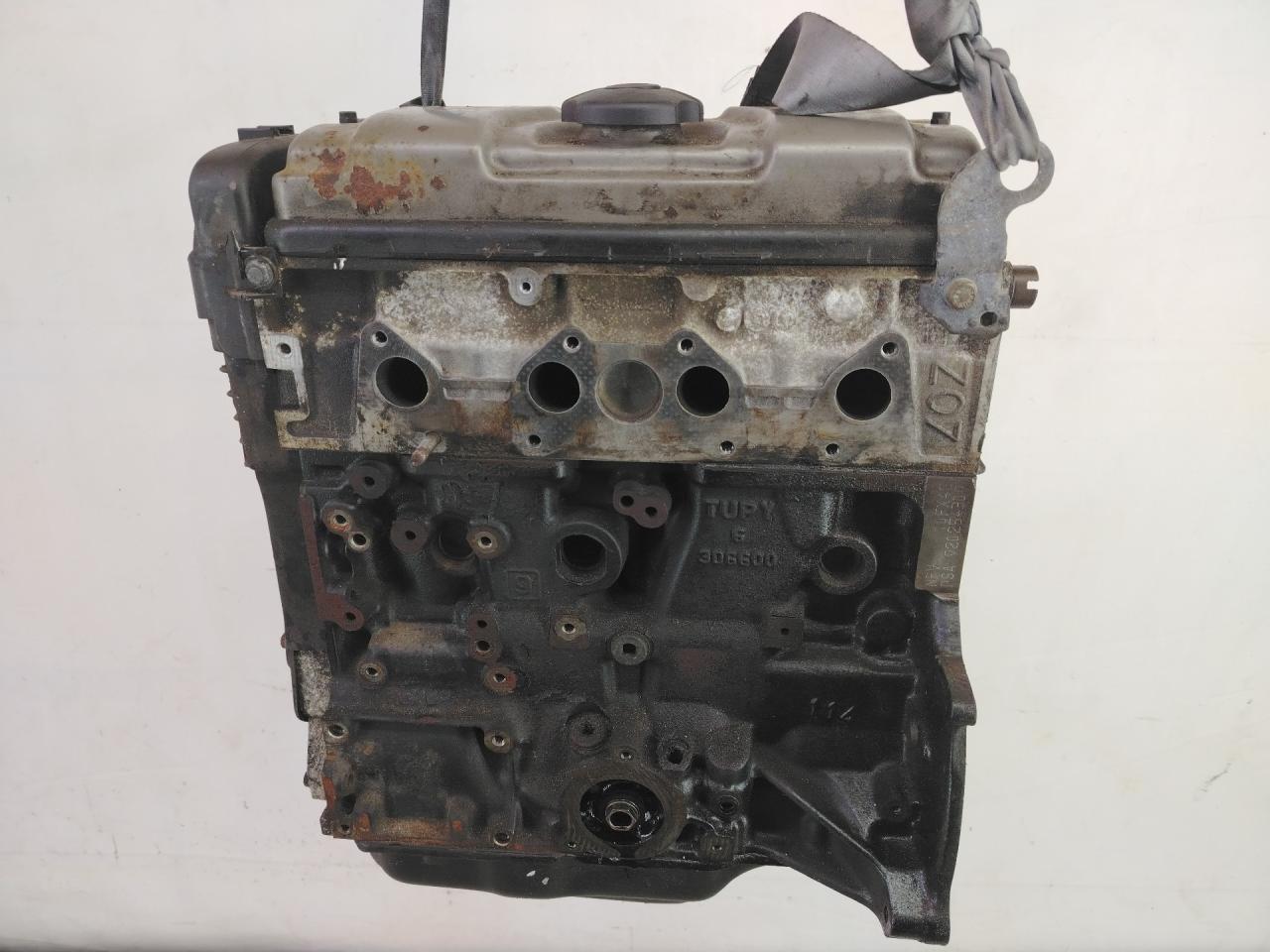 двигатель Citroen Xsara Picasso 1 поколение (1999 - 2004), 1.6 л., NFV (TU5JP), бензин, МКПП, серый, минивэн, передний привод, NFV - фото №1