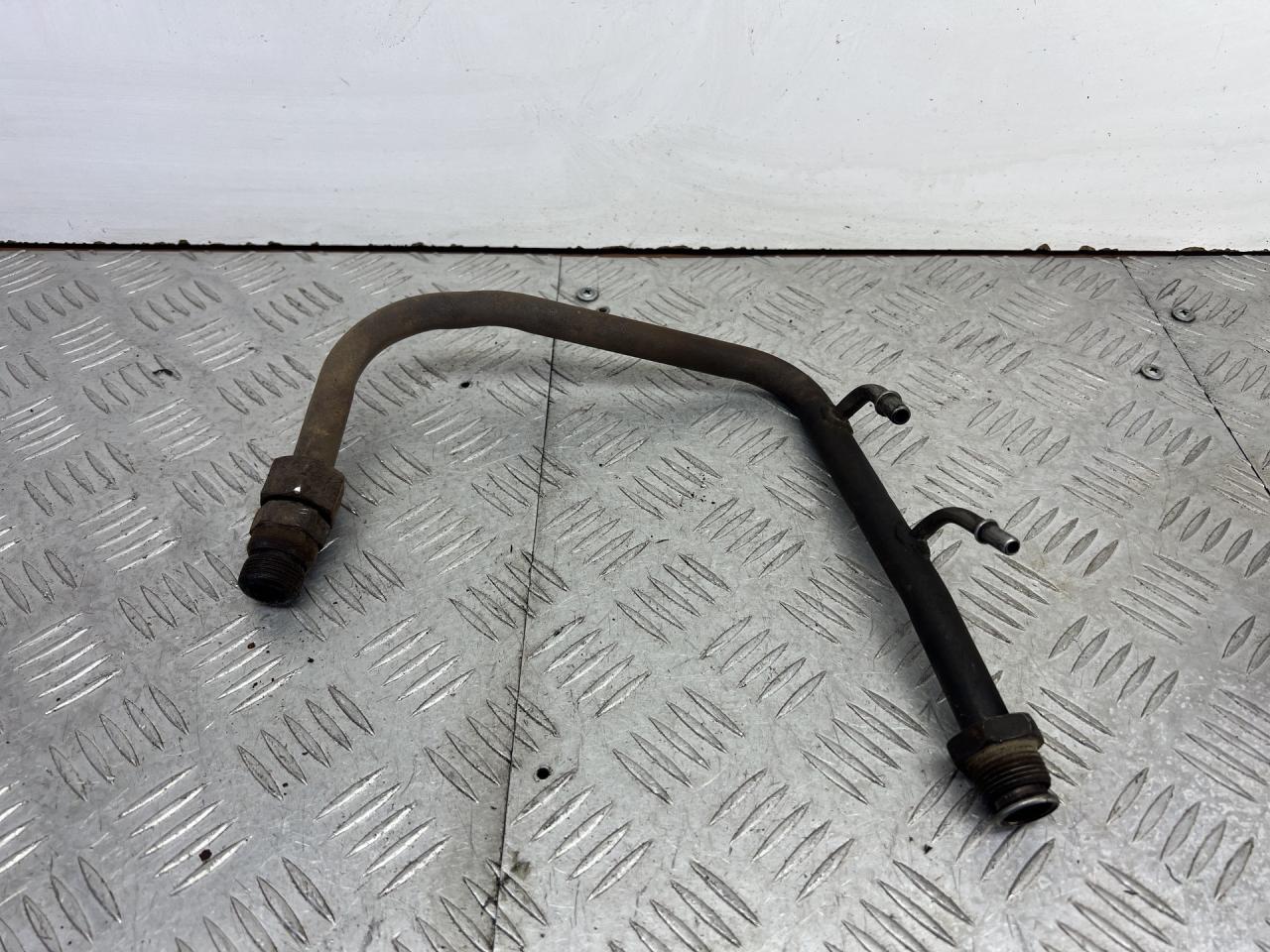 трубка системы рециркуляции EGR Ford Windstar 1 поколение (1995 - 1999), 3.0 л., бензин - фото №1