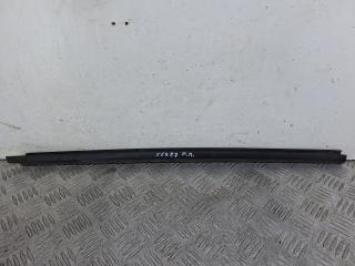 молдинг стекла Hyundai H-1 Grand Starex 2008, 2.5 л., дизель, МКПП, белый, минивэн, задний привод