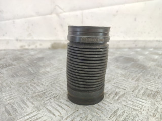 патрубок воздушного фильтра Opel Corsa B [рестайлинг] 1998, 1.0 л., X 10 XE, бензин, МКПП, горчичный, хетчбэк 3 дв., передний привод, 90531345