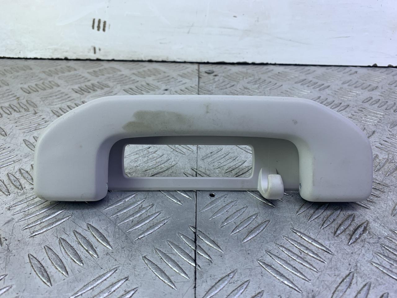 ручка внутренняя потолочная Mercedes-Benz E-Класс W213/S213/C238/A238 (2016 - 2020), 2.0 л., OM 654.920, дизель, АКПП, серый, седан, задний привод, A0998150000 - фото №1