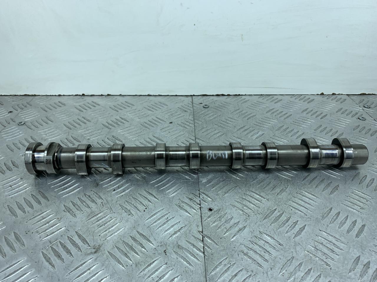 распредвал Mercedes-Benz Sprinter 2 поколение (W906) (2006 - 2014), 2.1 л., OM 651.955, дизель, МКПП, зеленый, задний привод - фото №1