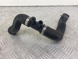 патрубок радиатора Volkswagen Touran 1 поколение [2-й рестайлинг] (2010 - 2015), 1.4 л., CAVC, бензин, 6МКПП, серый, минивэн, передний привод, 1K0121049BD