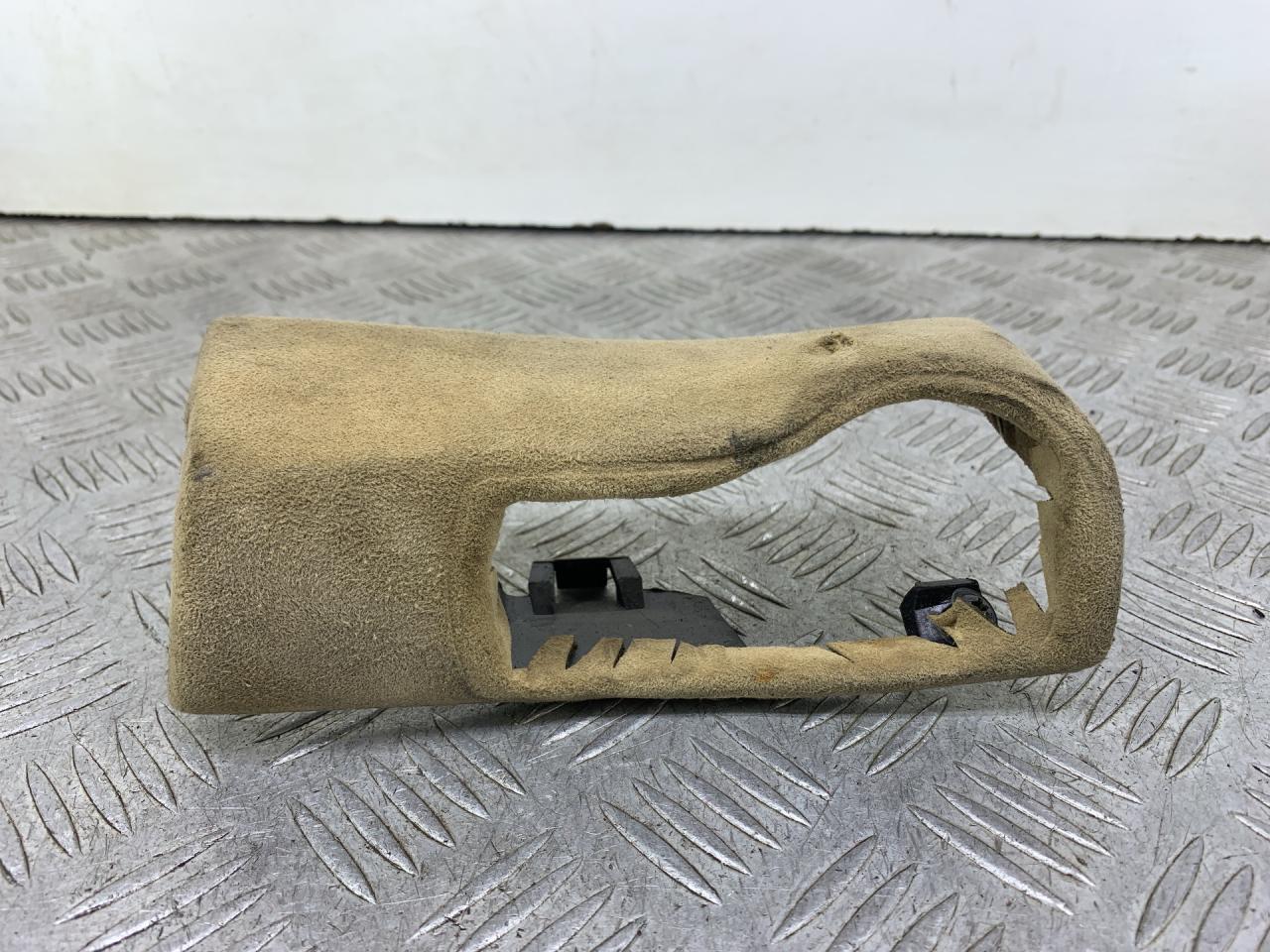 накладка на торпедо (консоль) Lancia Thesis 1 поколение 2005, 2.4 л., 841 D.000, бензин, МКПП, темно-синий, седан, передний привод, 156027135 - фото №1