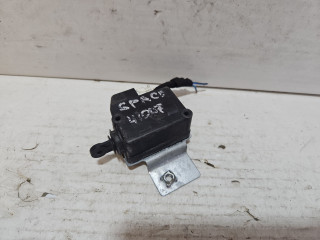 активатор замка багажника Mitsubishi Space Star 1 поколение [рестайлинг] 2003, 1.9 л., дизель, МКПП, серебро, минивэн, передний привод