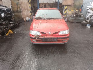 Renault Megane 1 поколение