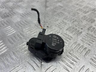 моторчик заслонки печки BMW 5 серия E60/E61 [рестайлинг] E60 (2007 - 2010), 2.5 л., N53 B25 A, бензин, АКПП, белый, седан, задний привод, 6942989