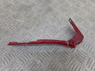 петля капота Audi A6 4B/C5 1999, 1.8 л., AQE, бензин, МКПП, красный, седан, 4B0823301D