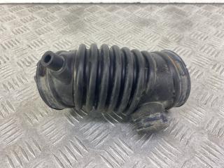 патрубок воздушного фильтра Mazda 5 1 поколение [рестайлинг] 2008, 2.0 л., LF-DE, бензин, АКПП, серый, минивэн, передний привод