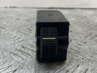 кнопка корректора фар Mitsubishi Carisma 1 поколение (1995 - 1999), LK04001000, MR114337