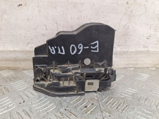 замок двери передней правой BMW 5 серия E60/E61 2007, 7036170
