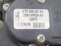 педаль Ford Fiesta 5 поколение [рестайлинг] (2005 - 2010), 1.3 л., бензин, МКПП, синий, хетчбэк 5 дв., передний привод, 2S619F836AA, 6PV00856700 - фото №6