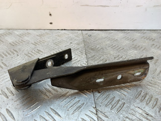 петля капота левая Saab 9-3 1 поколение 2001, 2.0 л., B205E, бензин, АКПП, черный, хетчбэк 5 дв., передний привод