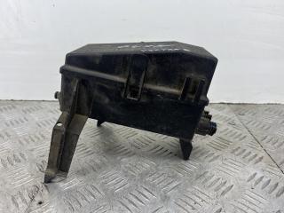 блок предохранителей Opel Vectra B 1997, 1.6 л., X 16 XEL, бензин, МКПП, серебро, седан, передний привод, 90506007