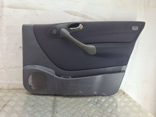 обшивка двери передняя правая Mercedes-Benz A-Класс W168/V168 [рестайлинг] 2001, 1.4 л., M 166.940, бензин, МКПП, темно-синий, минивэн, передний привод, A1687205470