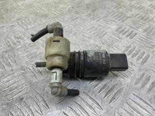 насос (моторчик) омывателя стекла Volkswagen Golf 3 поколение (1991 - 2000), 1K6955651