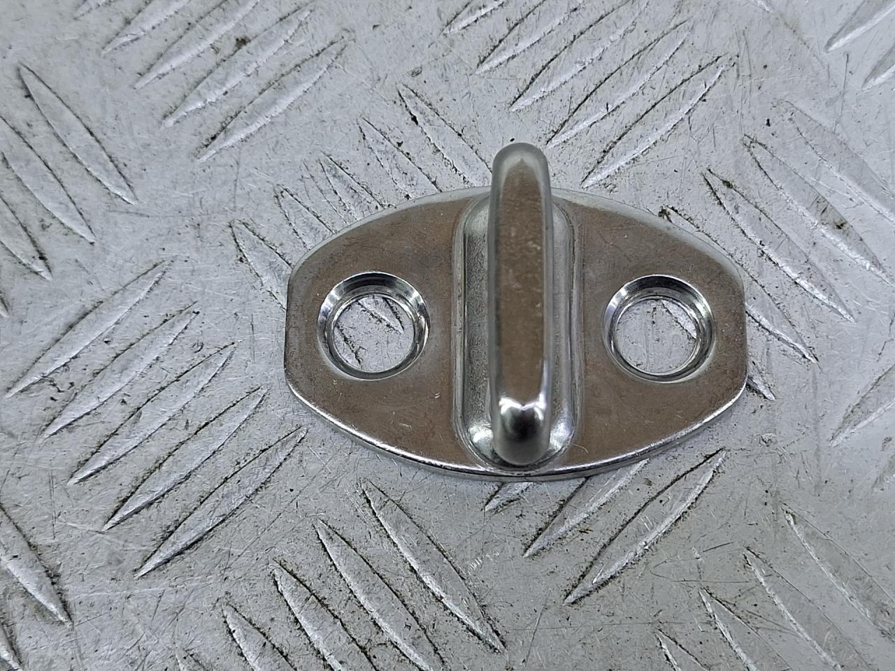 ответная часть (скоба) замка двери Volkswagen Caddy 5 поколение 2022, бежевый, фургон, передний привод, 3C0837033B - фото №1