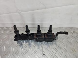 катушка зажигания Peugeot 206 1 поколение 2002, 1.6 л., NFU (TU5JP4), бензин, МКПП, черный, кабриолет, передний привод, 9636337880